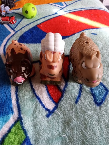 Playmates barnyard commando - playmates,